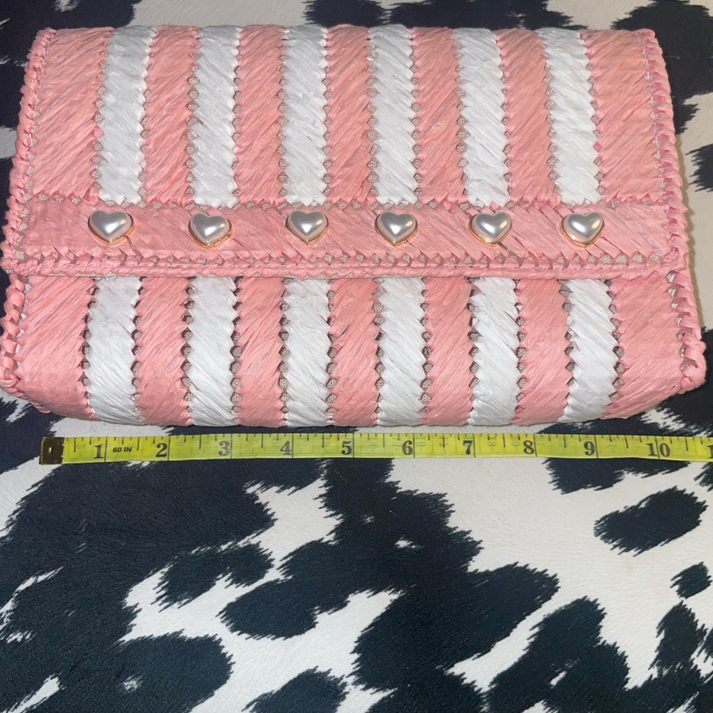 BTB Los Angeles Straw Clutch - Picture 5 of 6